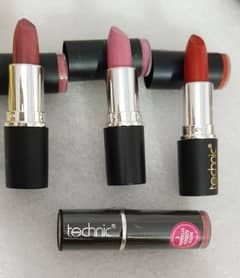 Lipsticks Makeup