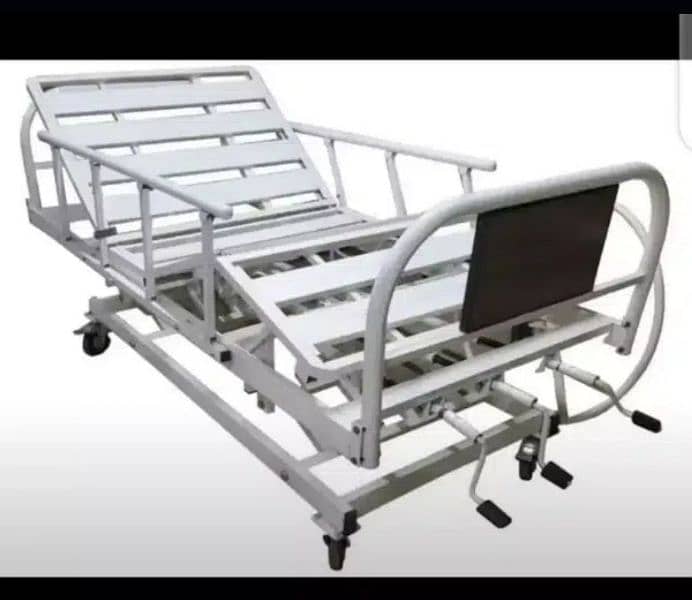 Medical Patient Bed | Hospital Elevation Bed | in Karachi Medical Bed 0