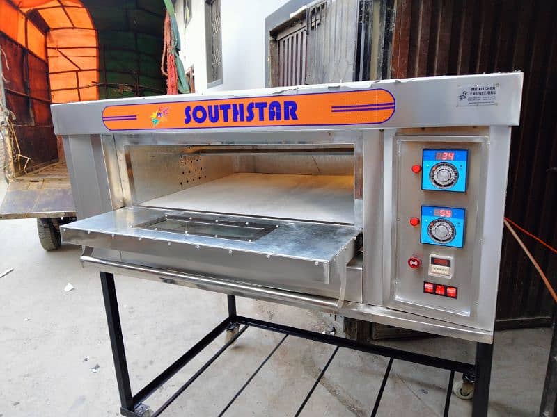 pizza oven /  hot plate cooking range/ salid Bar 2