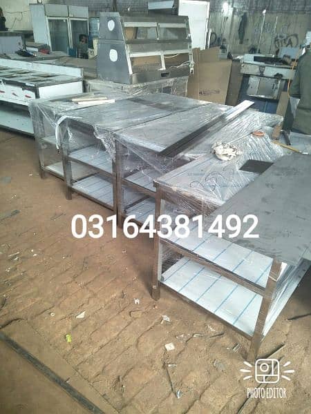 pizza oven /  hot plate cooking range/ salid Bar 16