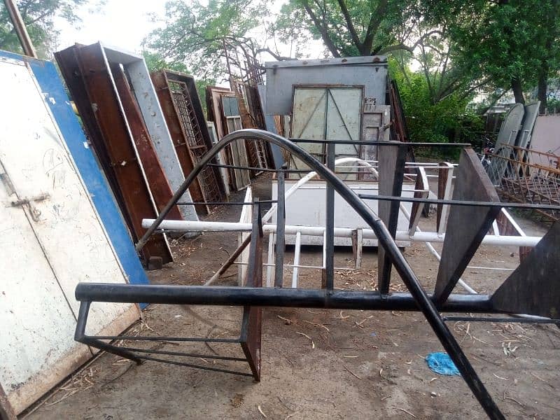Used Main Gate/Door/Choghat/Garder/T Iron/Window/Grill/Railing/Shed 8