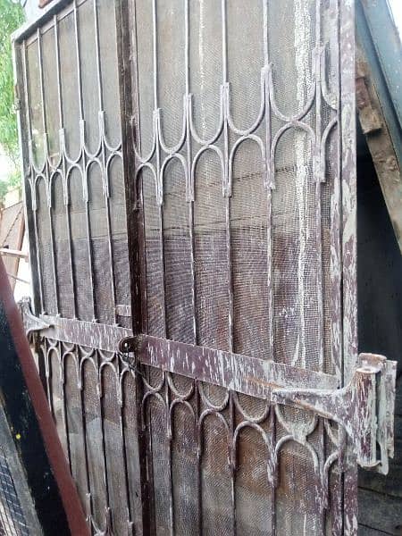 Used Main Gate/Door/Choghat/Garder/T Iron/Window/Grill/Railing/Shed 11