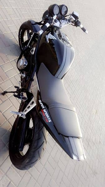 Heavy sports bike Honda CB1 400cc,CB super four,CB400cc mint condition 9