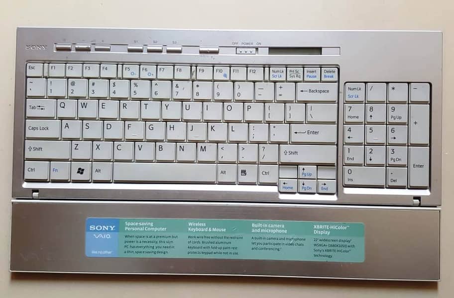 Sony VAIO Series Silver Wireless Keyboard 0