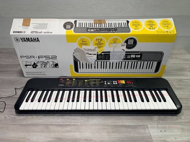 yamaha PSR F52 Portable Keyboard 1