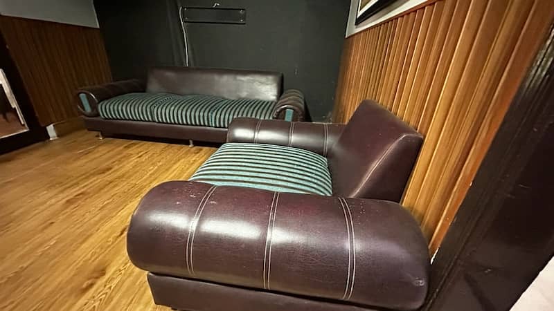 5 seater valvet & leather Sofa 6