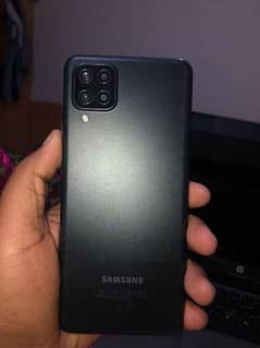 Samsung A12 4/64 gb with original adapter