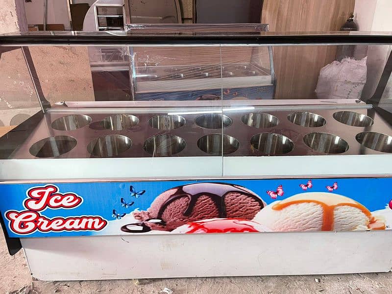 Ice Cream Display Counter Freezer 0