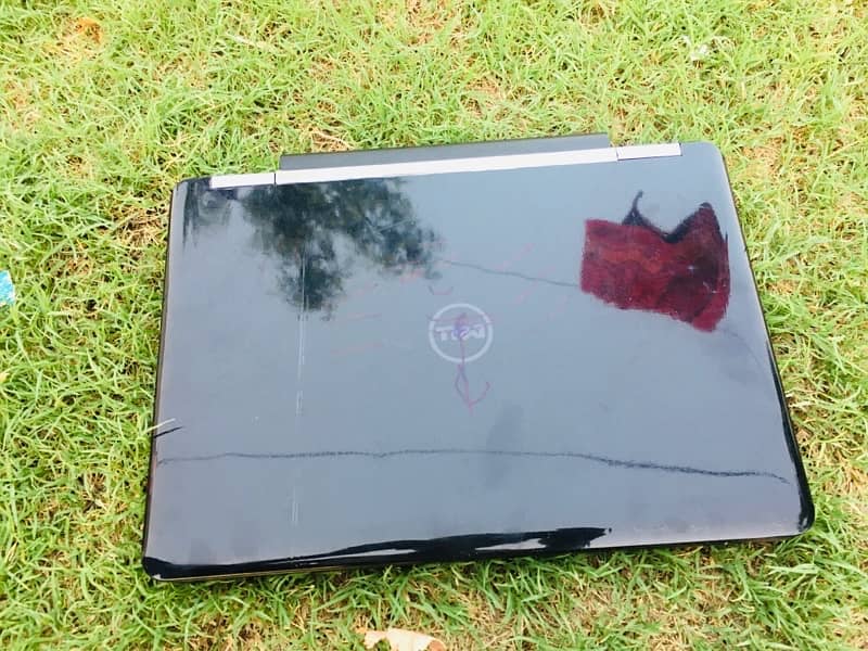 DELL LATITITUDE core i5  10/10 NO ANY SINGLE FAULT 1