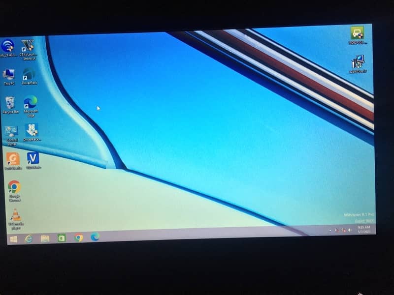 DELL LATITITUDE core i5  10/10 NO ANY SINGLE FAULT 15