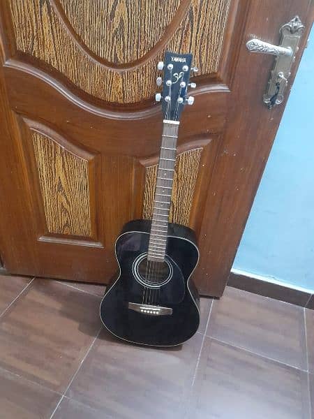 yamaha guitar 4