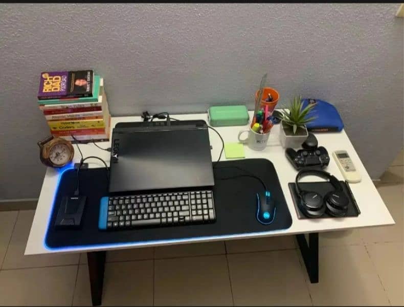 chair/office furniture/Computer table/Gaming/workstations/study Tables 5