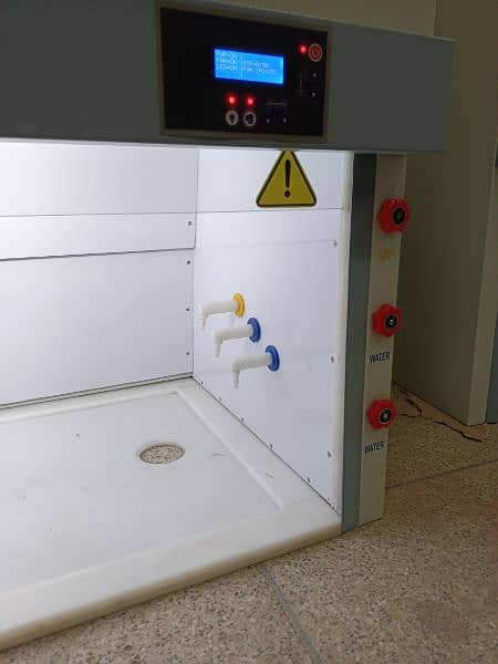 Fume hood 4