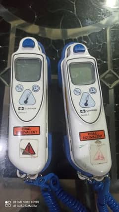 Digital ear thermometer