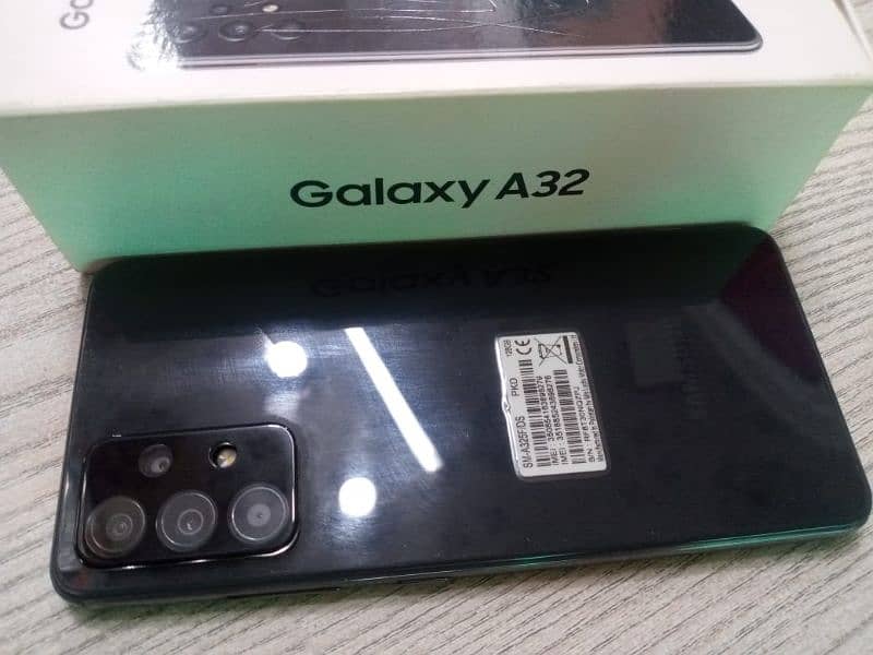 Urgent sale samsung a32 1