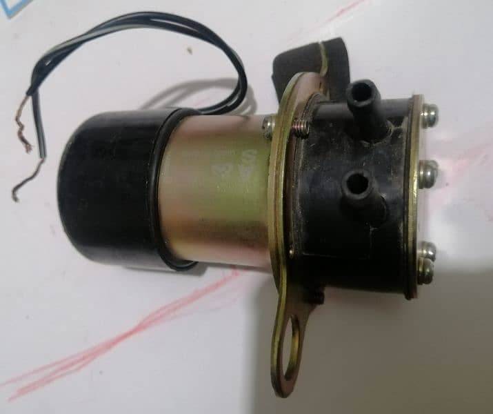 petrol electrical pump for carborator engine car 3