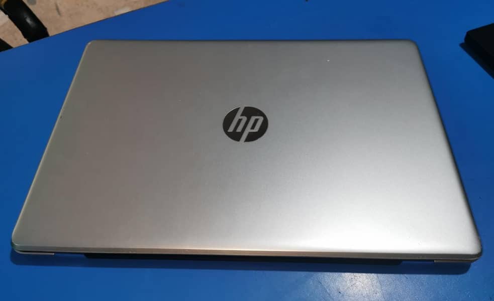 Hp Probook Core i5 8th Generation big Display Gaming laptop 3