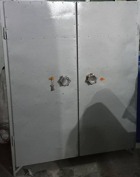 Cupboard/steel cupboard @ discounted price! 1