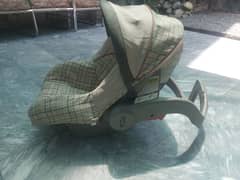CAR SEAT /CARRY CORT/ BOUNCER