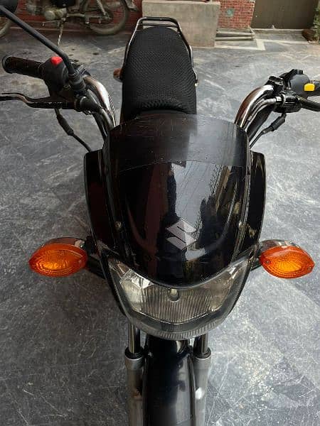 Suzuki 2018 good condition 7