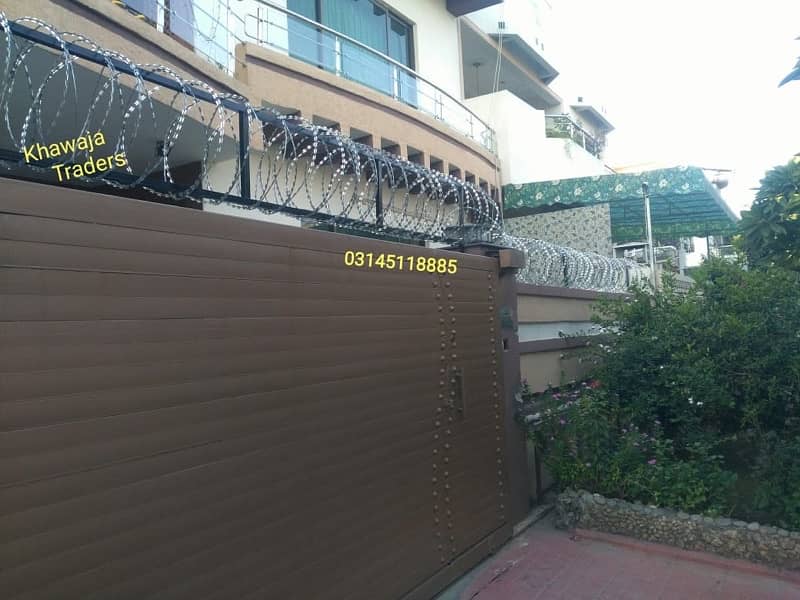 Installer : Concertina Barbed wire, Chainlink fence Razor Wire 6