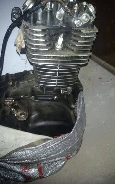 cb 180 engine new condition me he 1