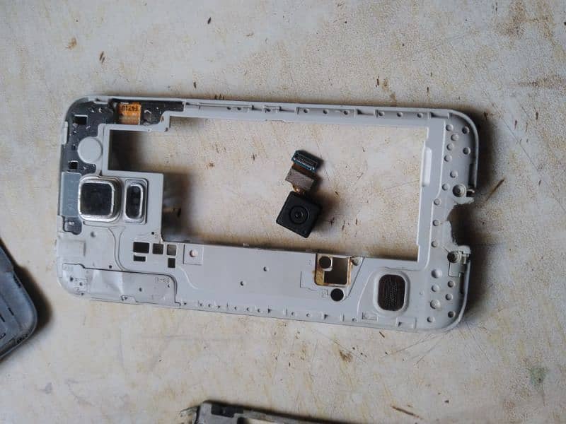 Samsung s5 all parts available working 4