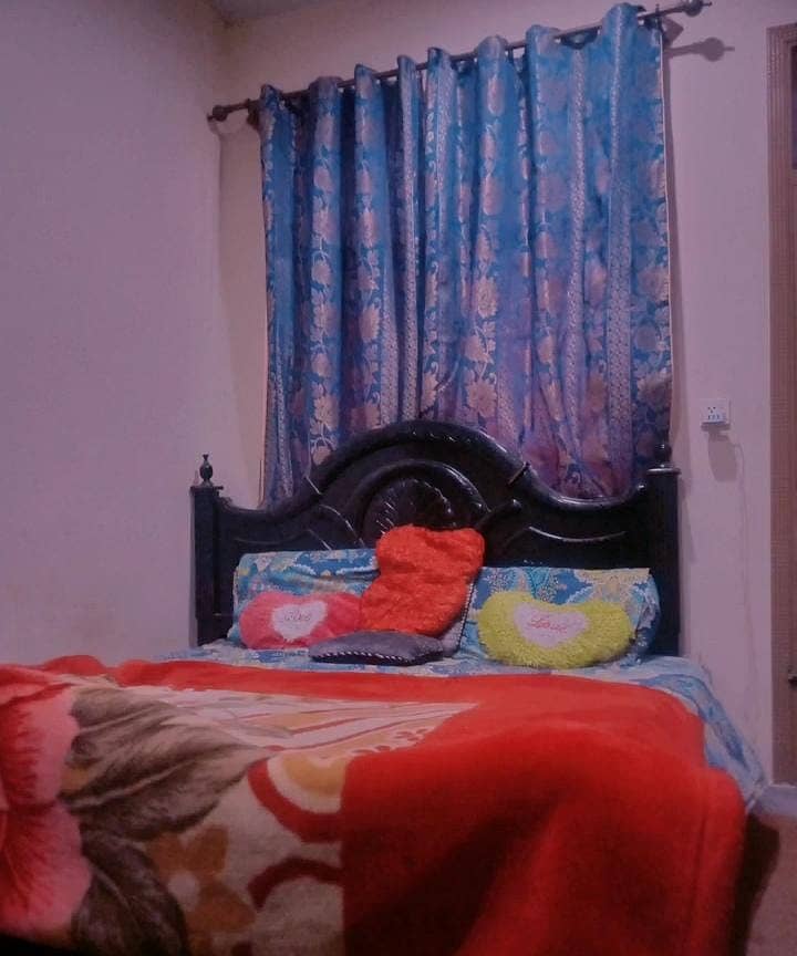 Black Colour Double Bed 1