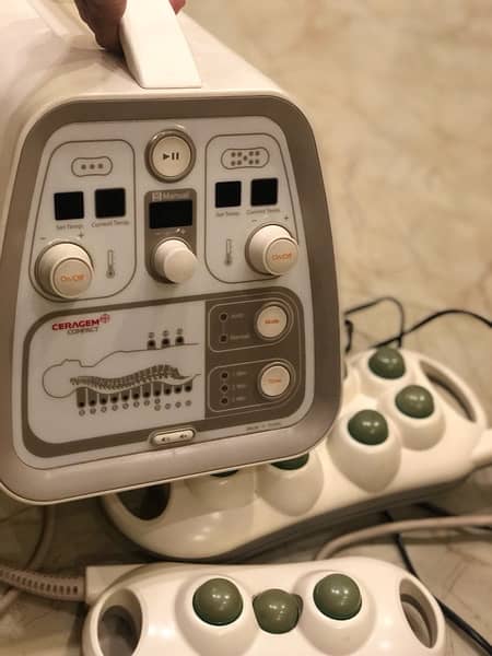 massager /ceragem spinal healing medical device 0