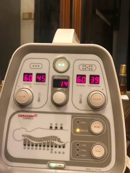 massager /ceragem spinal healing medical device 1