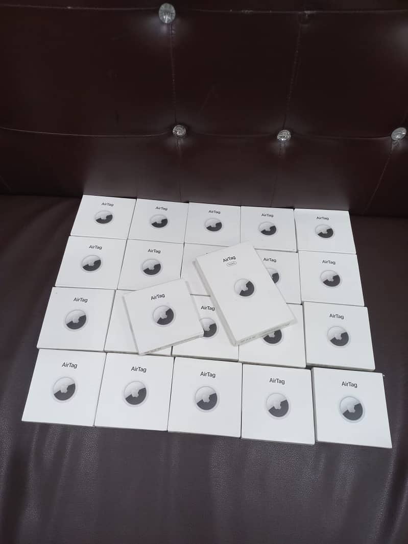 APPLE AIRPODS PRO TYPE C 2ND GENRATION BOX PACK NON ACTIVE 17