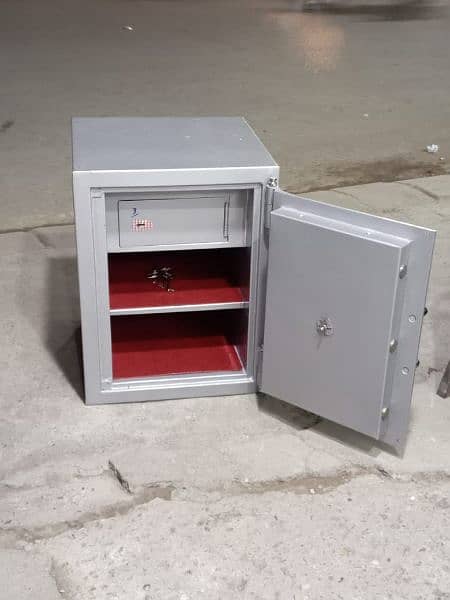 digital safe digital locker manvel safe locker safe box almari cabnit 1