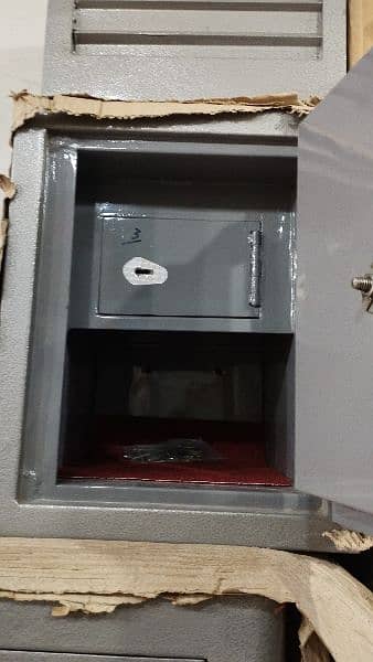 digital safe digital locker manvel safe locker safe box almari cabnit 3