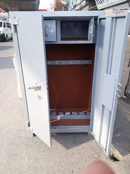 digital safe digital locker safe box manvel locker almari  cabnit 16