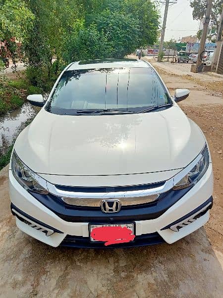 Honda civic 2018 model UG full option total genuine 0