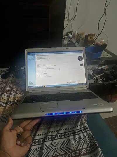 Dell laptop for Sale (Inspiron 1720) 0