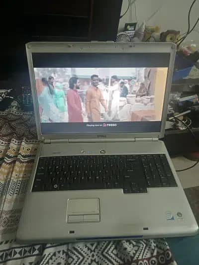 Dell laptop for Sale (Inspiron 1720) 5