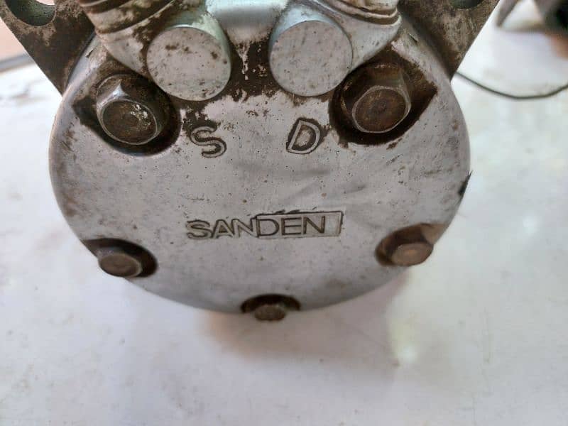 Sanden 505 compressor 3
