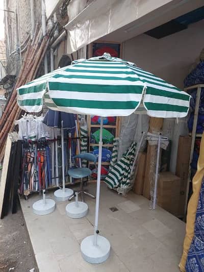 Guards Umbrellas.