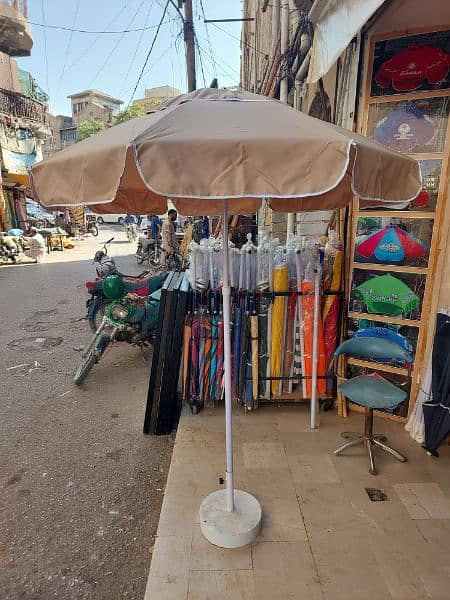 Guards Umbrellas. 6