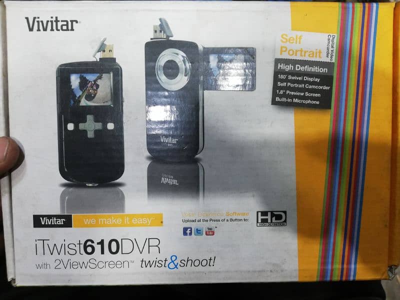 vivitar  itwist610DVR with 2view screen  twist& shoot 1