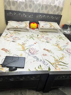 Single Bed - pair of 2 single bed - Wooden bed with matress