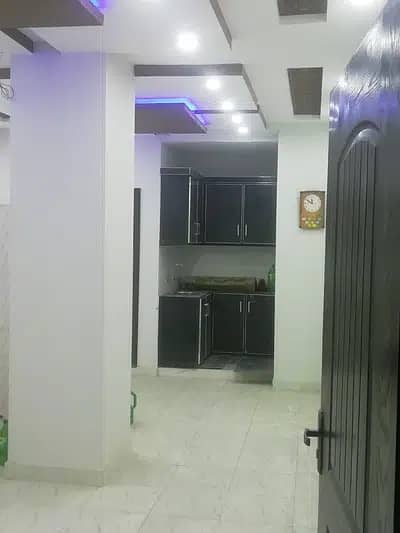Office / studio appartment available for rent on best ideal location 9