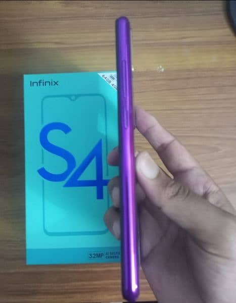 Infinix S4 for sale 6