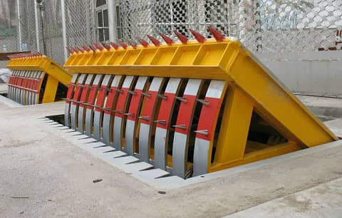 Hydraulic Road blocker in Pakistan 0