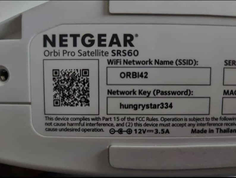 Netgear orbi Rbr50 & Netgear orbi Srs60. WiFi Mesh Router's 3
