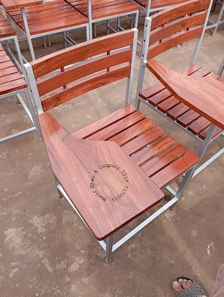 STUDENT CHAIRS AND SCHOOLS, COLLEGES RELATED FURNITURE 0