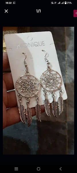 Earrings jewelry 0