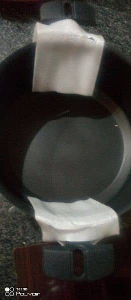 Non stick pans 3 piece 4