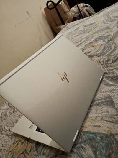 hp 1030 g2  360 16Gb ram brand new condition